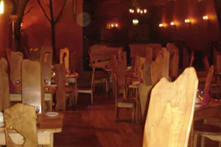 Ballroom/Hall 57 of 63