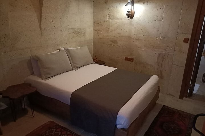 Room 33 of 58