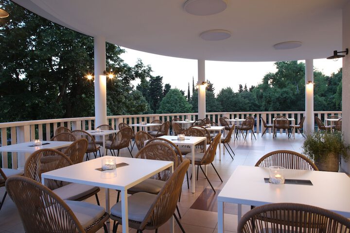 Terrace/Patio 49 of 51