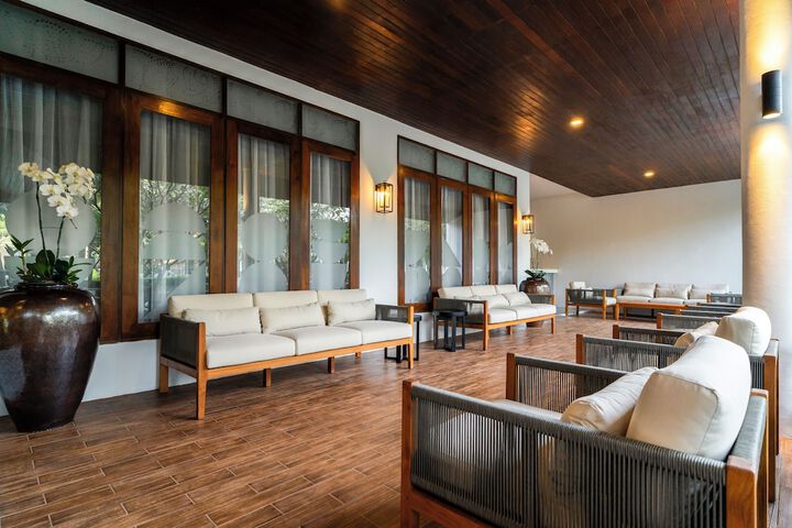 Hotel Interior 3 of 121