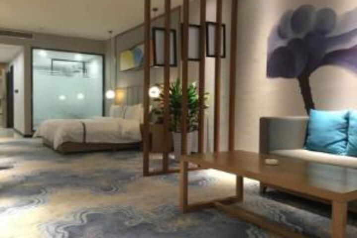 Room 7 of 7