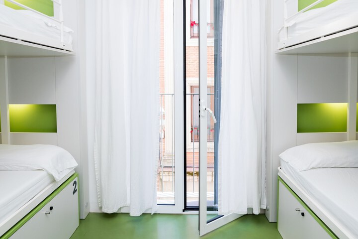 Room 5 of 36