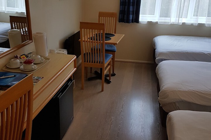 Room 21 of 90