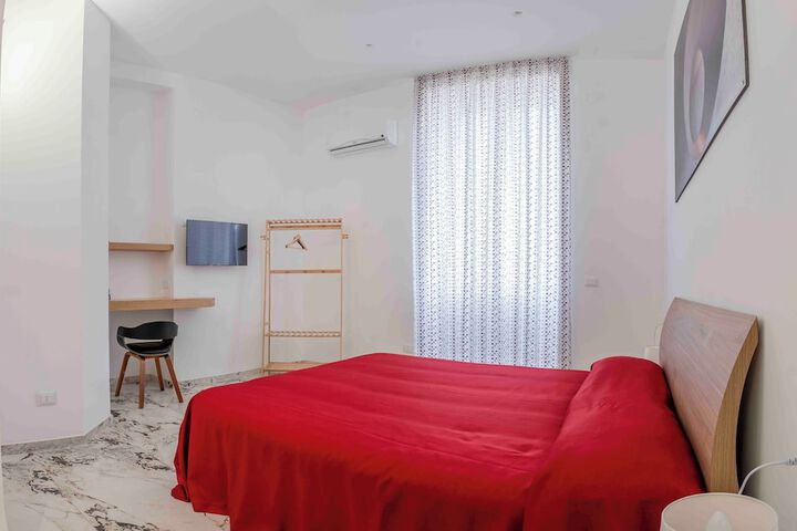 Room 89 of 212