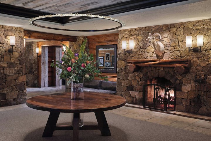 Hotel Interior 2 of 161
