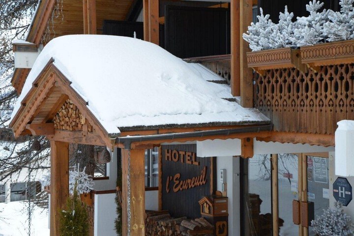 Hotel 56 of 65