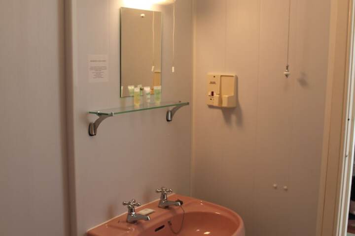 Room 45 of 50