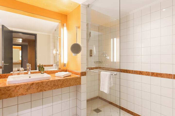 Clean Restrooms