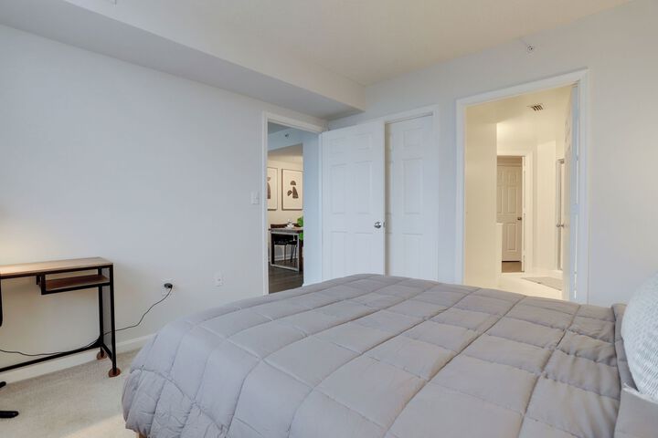 Room 185 of 195