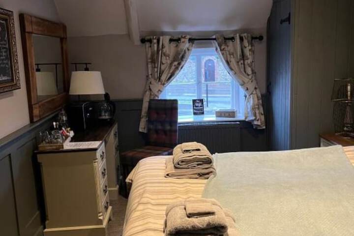 Room 146 of 312
