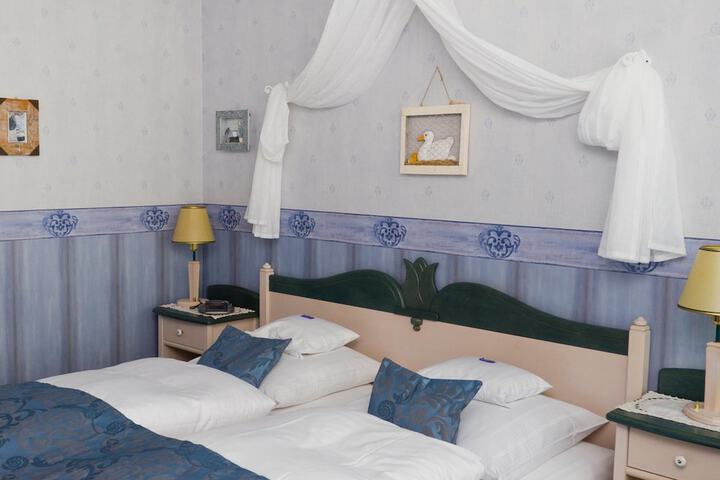 Room 14 of 54