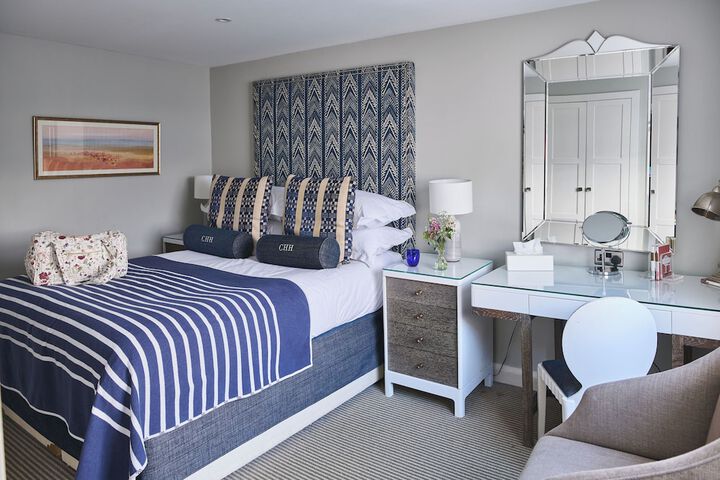 Room 12 of 70