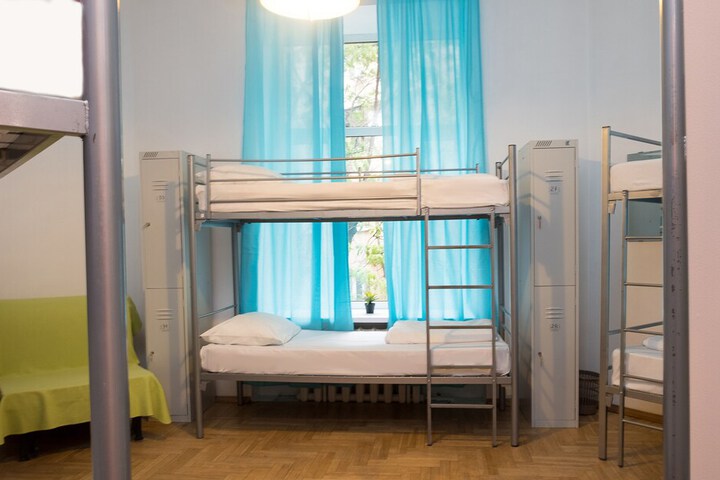 Room 18 of 23
