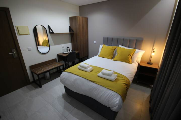 Room 26 of 66