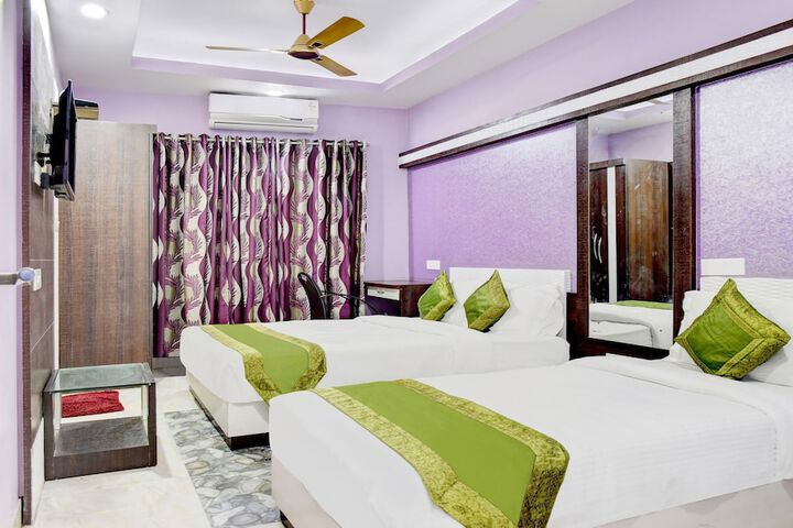Room 15 of 35