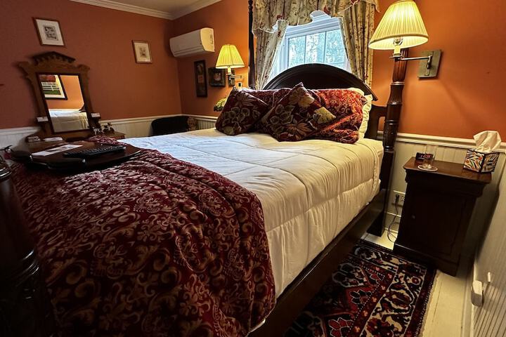 Room 57 of 203