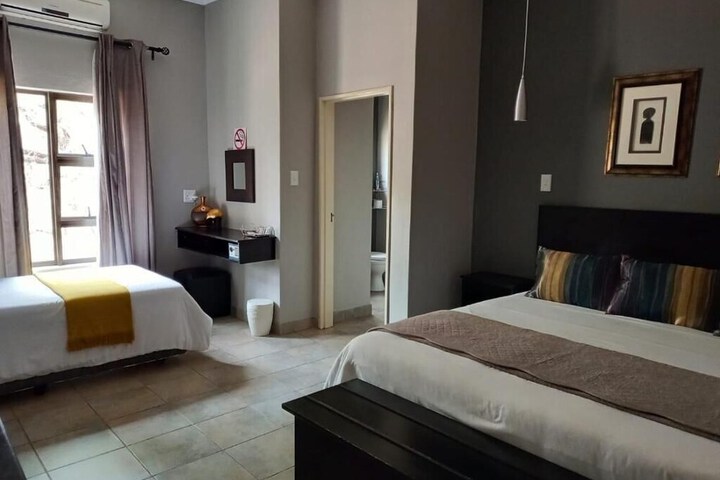 Room 20 of 96