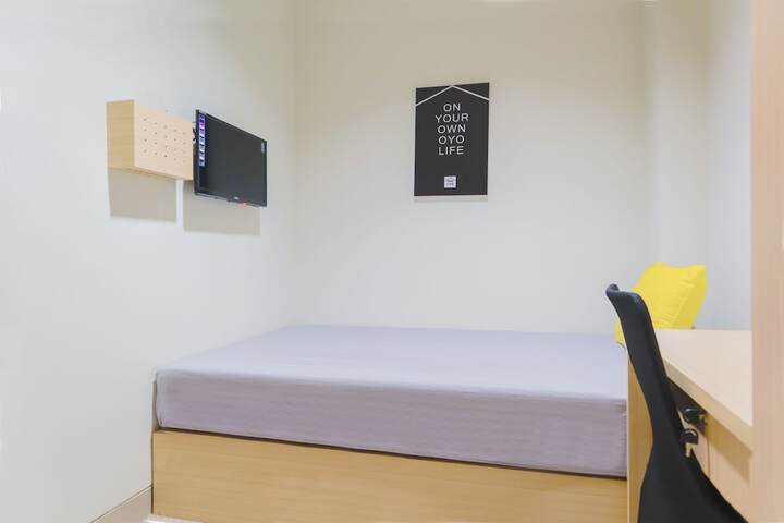 Room 12 of 29
