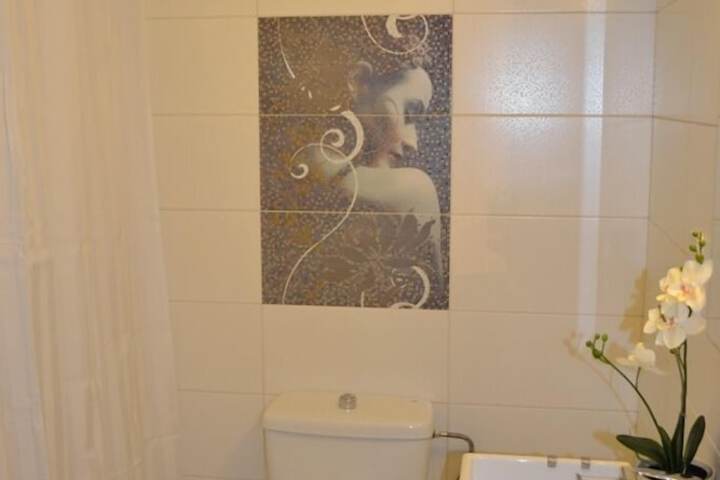 Room 60 of 70