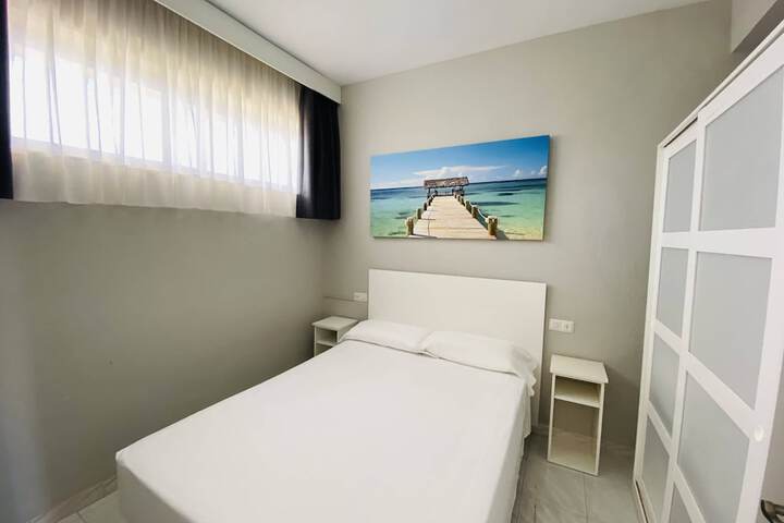 Room 4 of 23