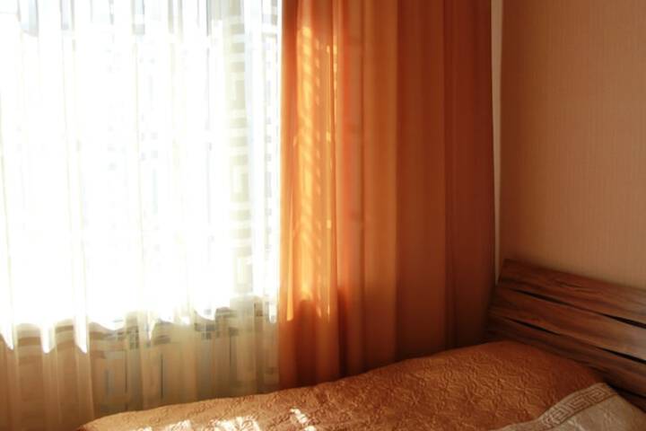 Room 5 of 68