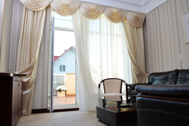 Room 10 of 39