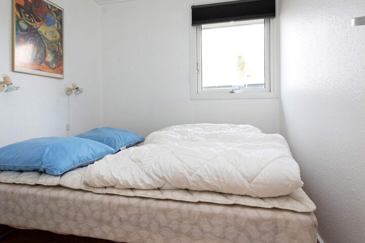 Room 3 of 63