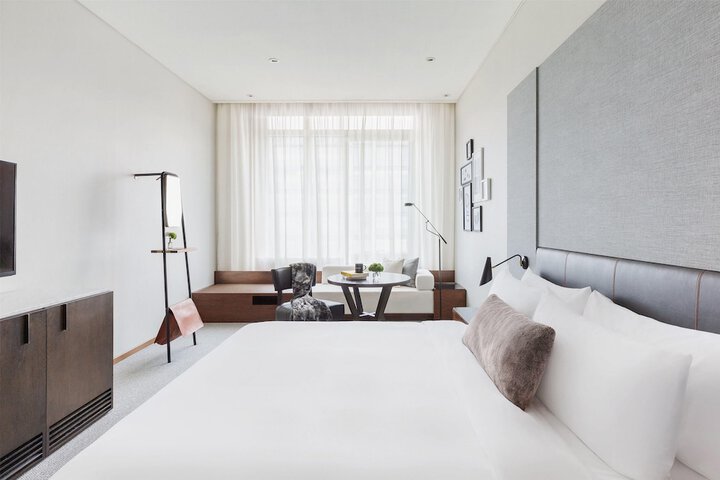 Room 20 of 63