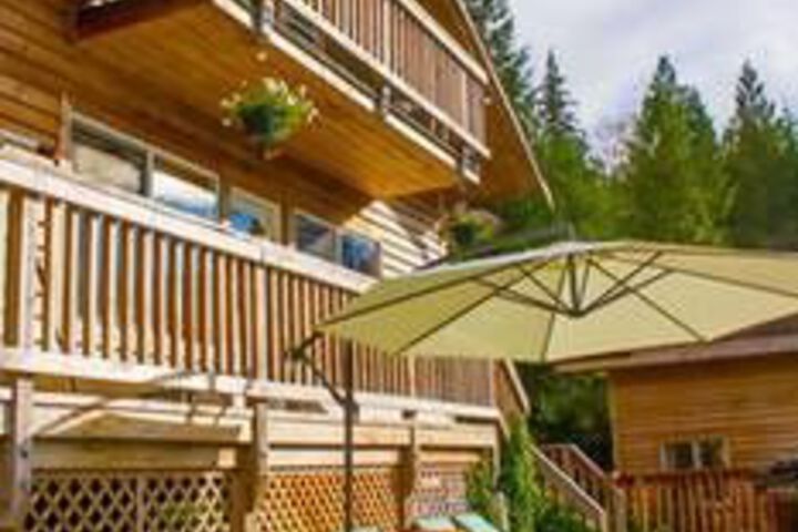 Sundeck 130 of 146