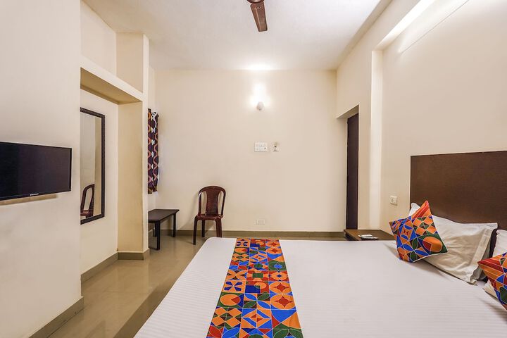 Room 10 of 23
