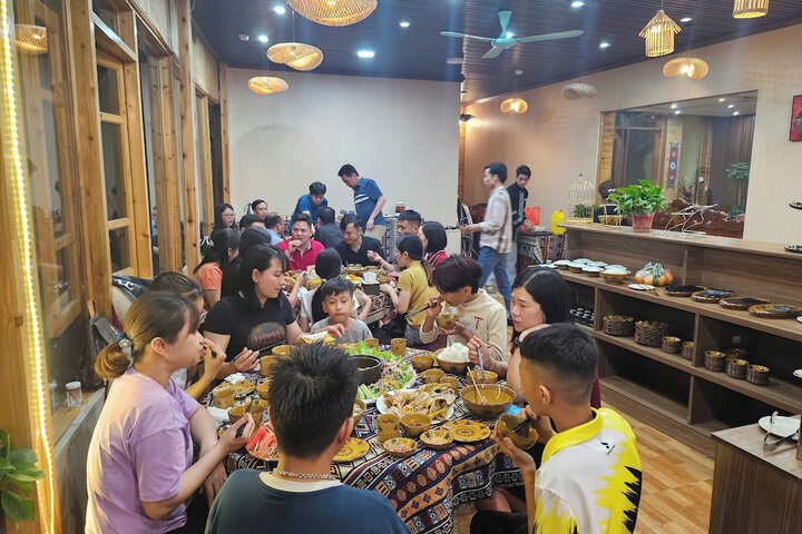 Dining 42 of 57