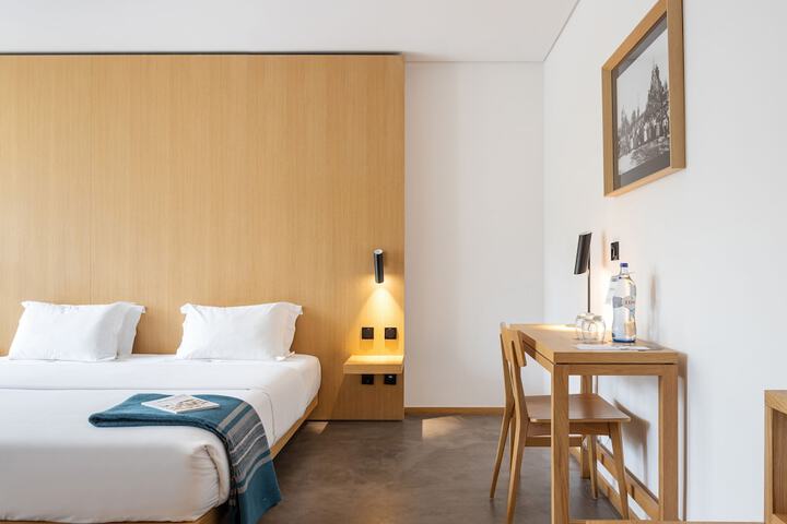 Room 26 of 75