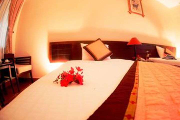 Room 12 of 40