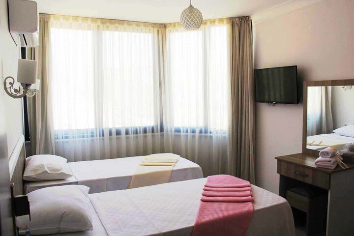 Room 20 of 27