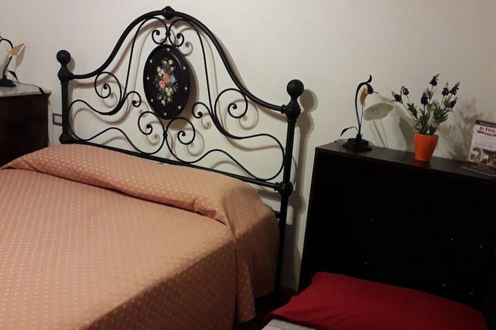 Room 22 of 42