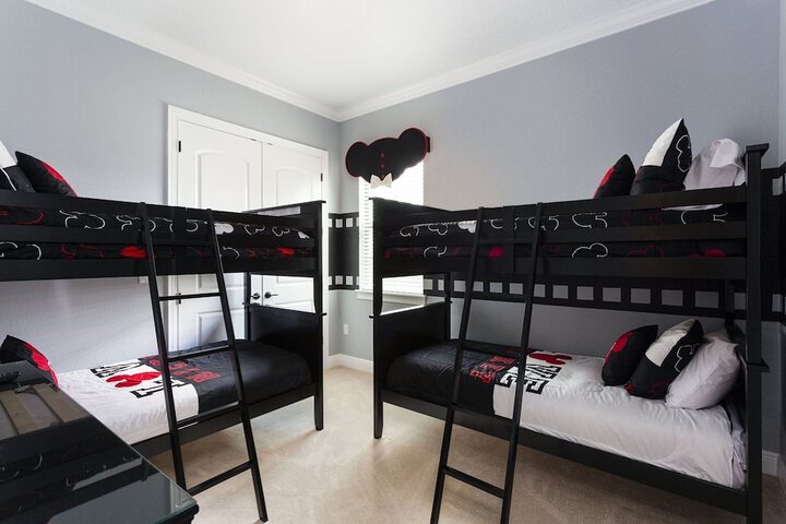 Room 8 of 49