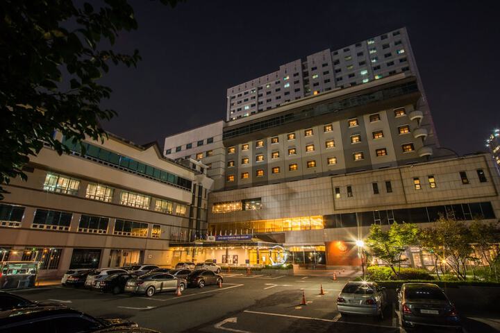 Exterior of Hotel International