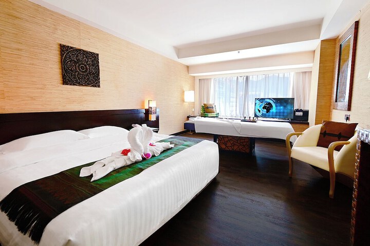 Room 48 of 106