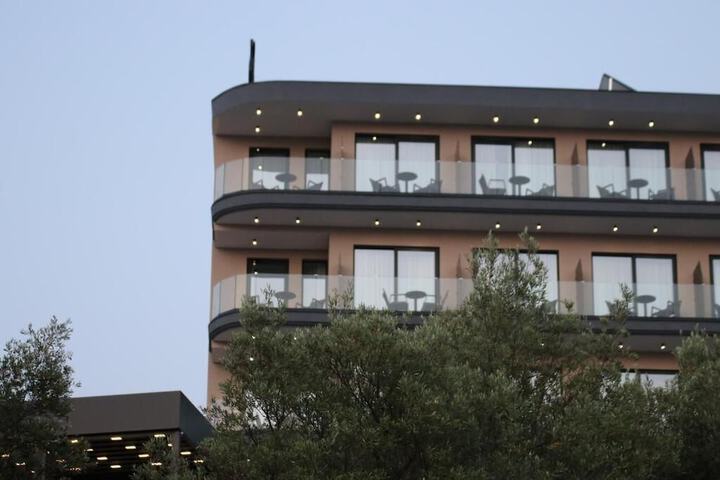 Hotel 46 of 50