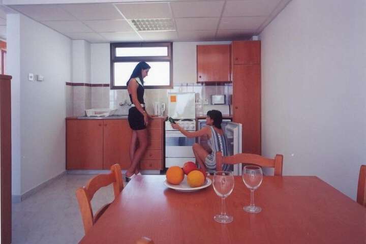 Room 8 of 30