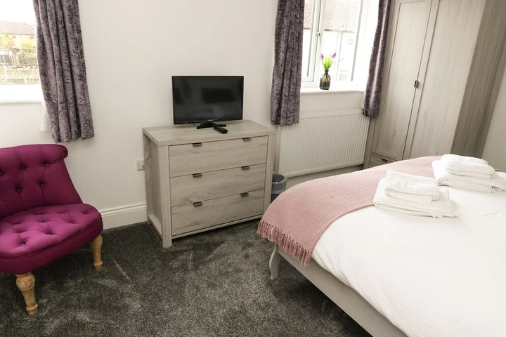 Room 5 of 15