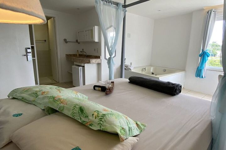 Room 21 of 147