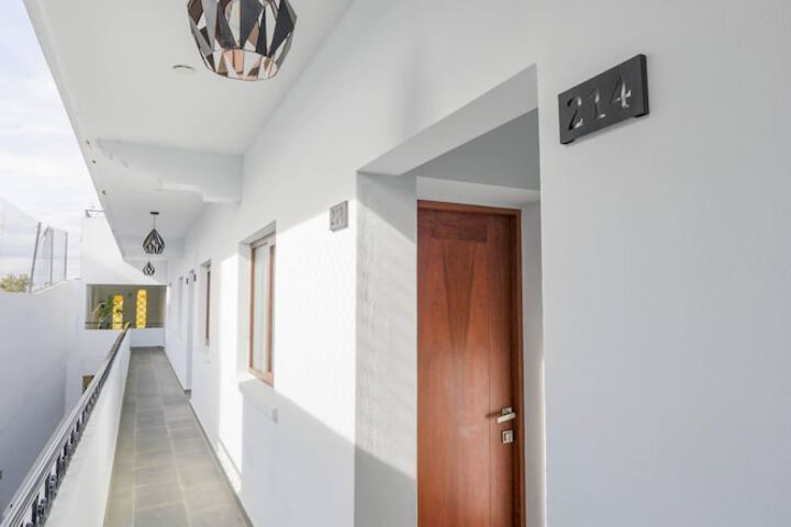 Ballroom/Hall 45 of 95