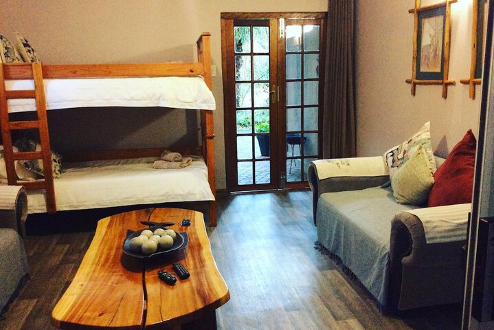 Room 3 of 25