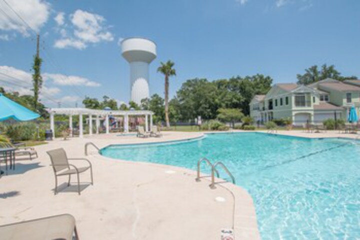 Pool 30 of 58