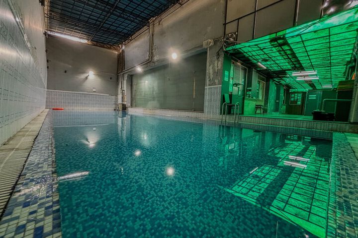 Pool 27 of 48