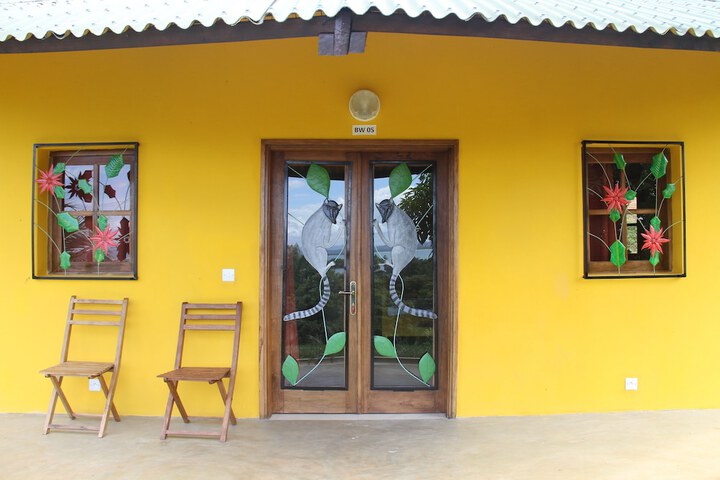 Room 4 of 34