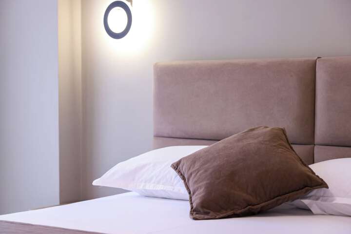 Room 20 of 162