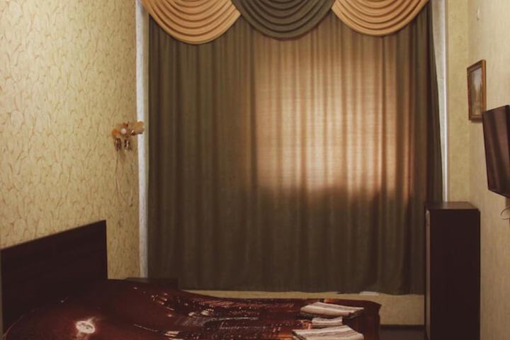 Room 30 of 65