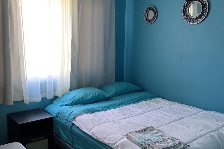 Room 2 of 38